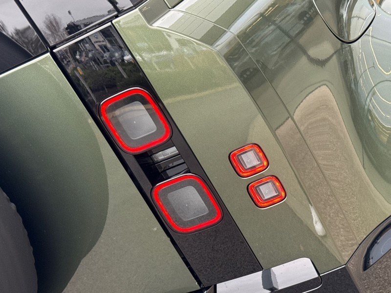  LAND ROVER DEFENDER 3.0 D350 X-Dynamic HSE 90 3dr Auto 4903264