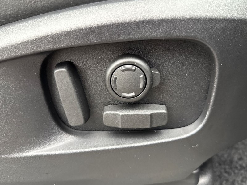  LAND ROVER DEFENDER 3.0 D350 X-Dynamic HSE 90 3dr Auto 4903269