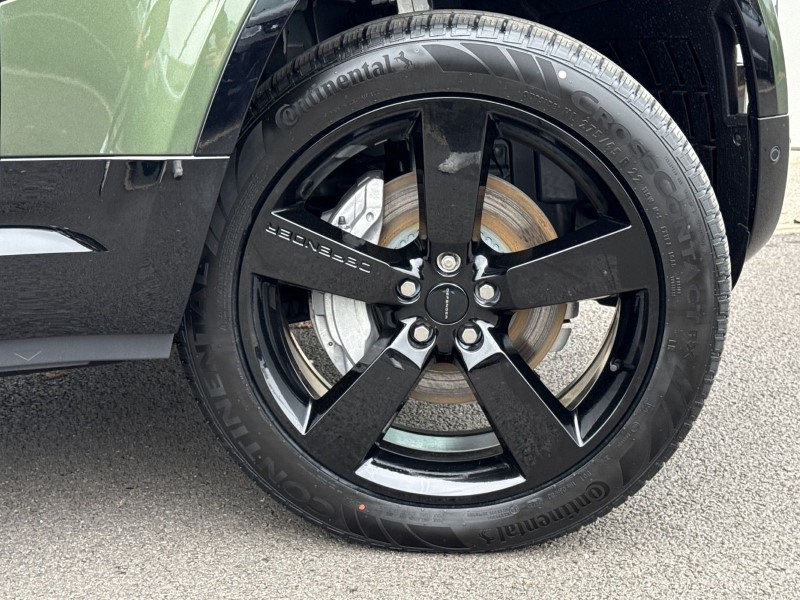  LAND ROVER DEFENDER 3.0 D350 X-Dynamic HSE 90 3dr Auto 4903286