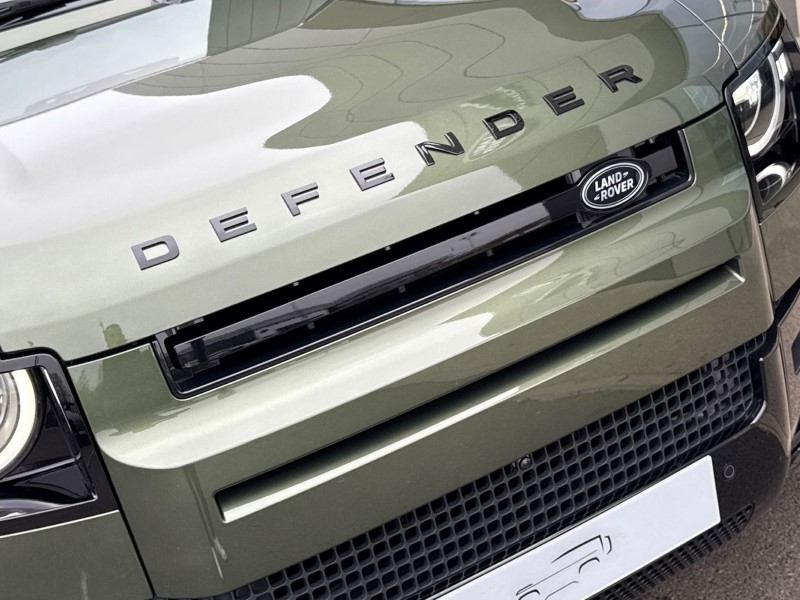  LAND ROVER DEFENDER 3.0 D350 X-Dynamic HSE 90 3dr Auto 4903280