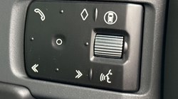 LAND ROVER DEFENDER 3.0 D350 X-Dynamic HSE 90 3dr Auto 4903272