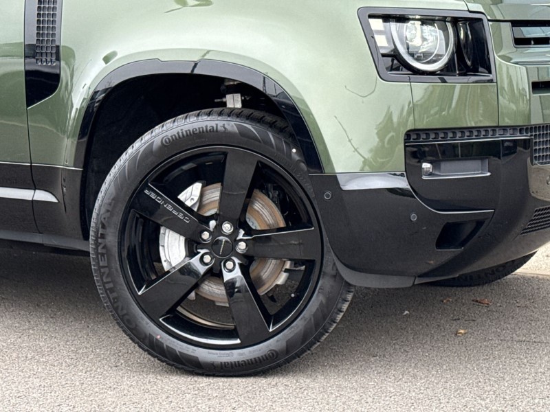  LAND ROVER DEFENDER 3.0 D350 X-Dynamic HSE 90 3dr Auto 4903279