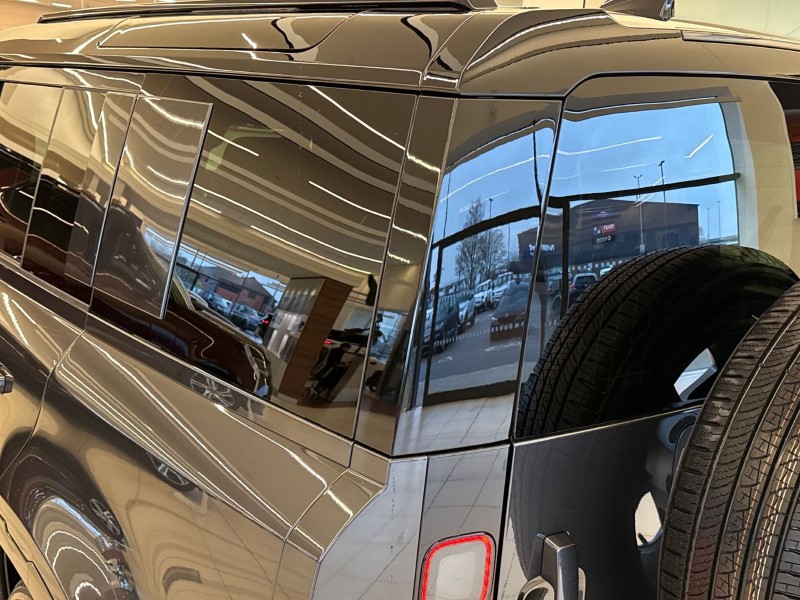  LAND ROVER DEFENDER 3.0 D350 X-Dynamic HSE 110 5dr Auto 4849636
