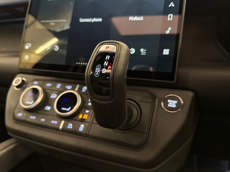  LAND ROVER DEFENDER 3.0 D350 X-Dynamic HSE 110 5dr Auto 4849606