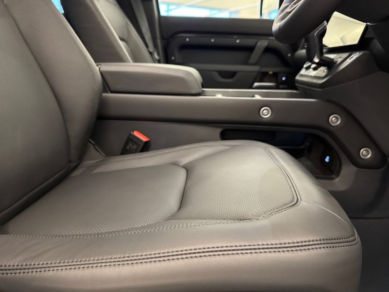  LAND ROVER DEFENDER 3.0 D350 X-Dynamic HSE 110 5dr Auto 4849618