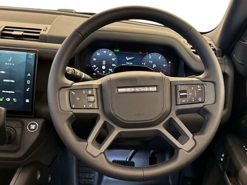  LAND ROVER DEFENDER 3.0 D350 X-Dynamic HSE 110 5dr Auto 4849608