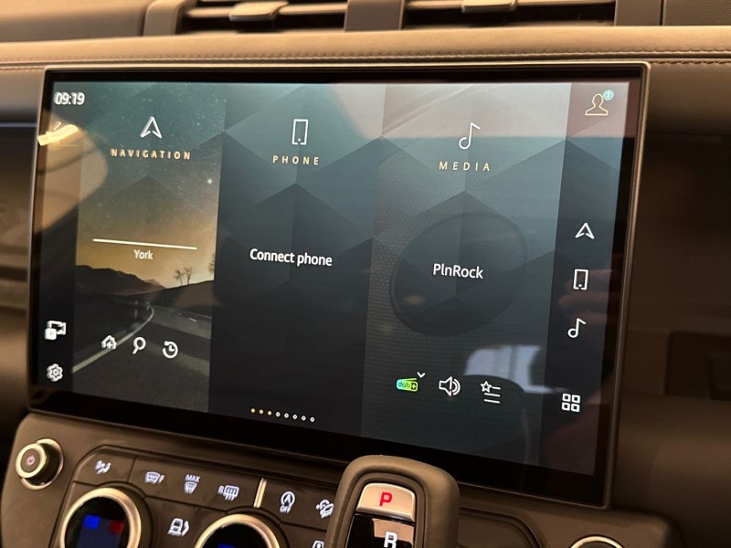  LAND ROVER DEFENDER 3.0 D350 X-Dynamic HSE 110 5dr Auto 4849622