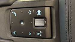 LAND ROVER DEFENDER 3.0 D350 X-Dynamic HSE 110 5dr Auto 4849620