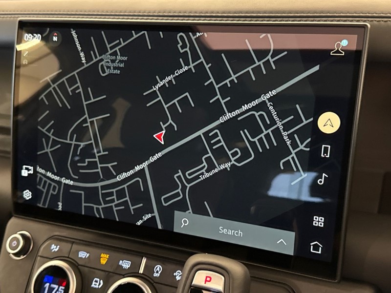  LAND ROVER DEFENDER 3.0 D350 X-Dynamic HSE 110 5dr Auto 4849604