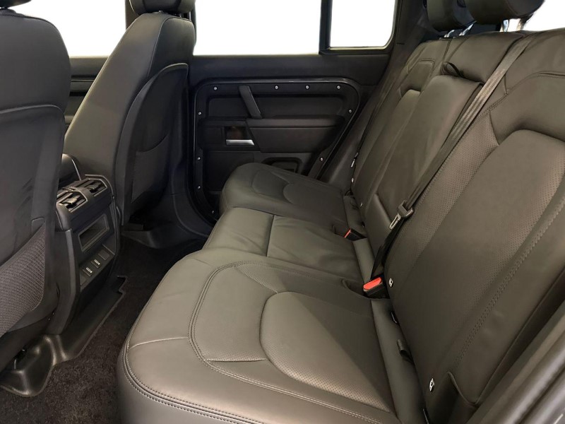  LAND ROVER DEFENDER 3.0 D350 X-Dynamic HSE 110 5dr Auto 4849597