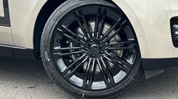 LAND ROVER RANGE ROVER 4.4 P530 V8 Autobiography 4dr Auto 5312928