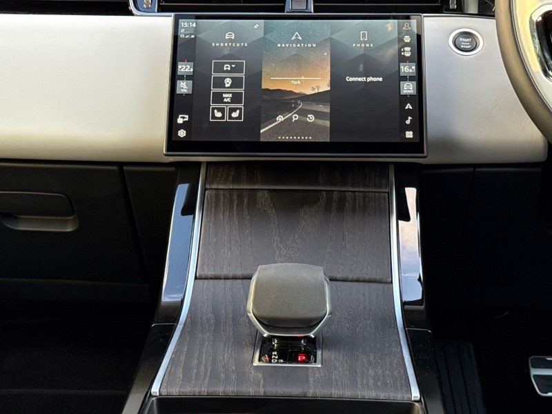  LAND ROVER RANGE ROVER EVOQUE 2.0 D200 Autobiography 5dr Auto [Revised] 4986507