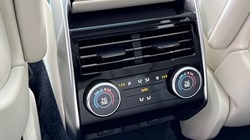 LAND ROVER RANGE ROVER 3.0 D350 Autobiography 4dr Auto 5039827