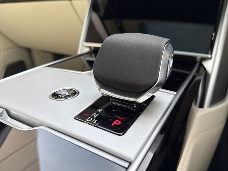  LAND ROVER RANGE ROVER 3.0 D350 Autobiography 4dr Auto 5039822