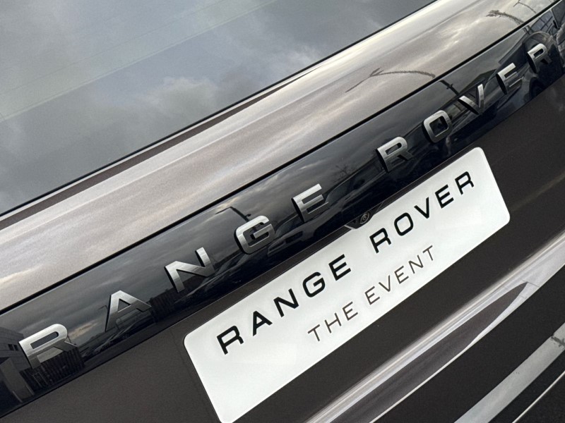  LAND ROVER RANGE ROVER 3.0 D350 Autobiography 4dr Auto 5039846