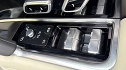 LAND ROVER RANGE ROVER 3.0 D350 Autobiography 4dr Auto 5039832