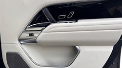 LAND ROVER RANGE ROVER 3.0 D350 Autobiography 4dr Auto 5039831