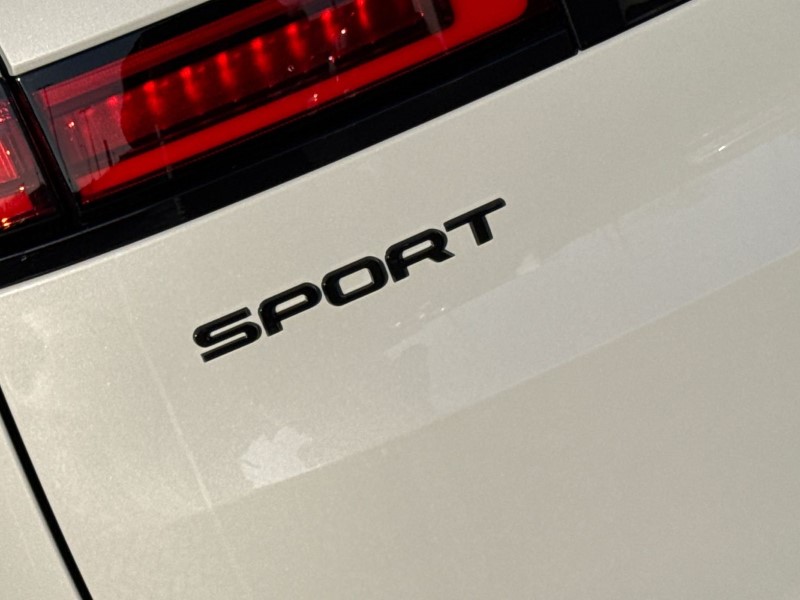  LAND ROVER RANGE ROVER SPORT 3.0 D300 Dynamic SE 5dr Auto 4938500