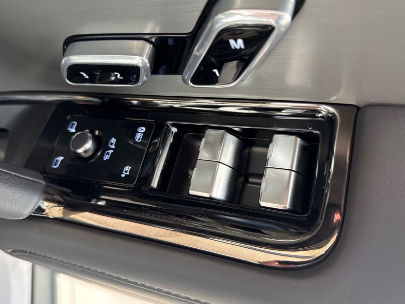  LAND ROVER RANGE ROVER SPORT 3.0 D300 Dynamic SE 5dr Auto 4938485