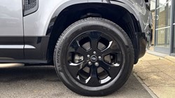 2022 (72) LAND ROVER DEFENDER 3.0 D250 X-Dynamic SE 90 3dr Auto 4638206