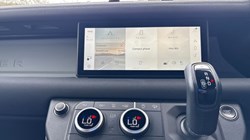 2022 (72) LAND ROVER DEFENDER 3.0 D250 X-Dynamic SE 90 3dr Auto 4638212