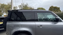 2022 (72) LAND ROVER DEFENDER 3.0 D250 X-Dynamic SE 90 3dr Auto 4638252