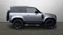 2022 (72) LAND ROVER DEFENDER 3.0 D250 X-Dynamic SE 90 3dr Auto 4638203