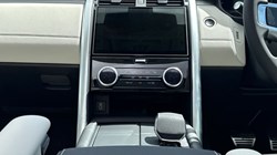 LAND ROVER DISCOVERY 3.0 D350 Gemini 5dr Auto 5495329