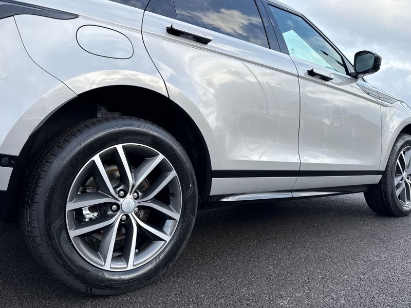  LAND ROVER RANGE ROVER EVOQUE 2.0 D200 Dynamic SE 5dr Auto 5040181