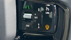 LAND ROVER RANGE ROVER EVOQUE 2.0 D200 Dynamic SE 5dr Auto 5040170