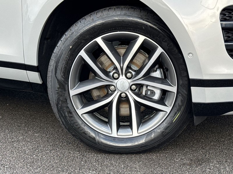  LAND ROVER RANGE ROVER EVOQUE 2.0 D200 Dynamic SE 5dr Auto 5040177