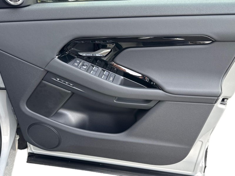  LAND ROVER RANGE ROVER EVOQUE 2.0 D200 Dynamic SE 5dr Auto 5040164