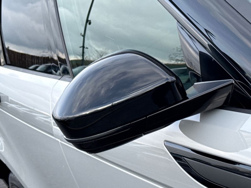  LAND ROVER RANGE ROVER EVOQUE 2.0 D200 Dynamic SE 5dr Auto 5040183