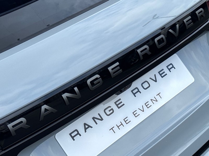  LAND ROVER RANGE ROVER EVOQUE 2.0 D200 Dynamic SE 5dr Auto 5079608