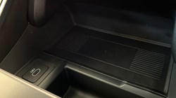 LAND ROVER RANGE ROVER VELAR 2.0 D200 MHEV Dynamic SE 5dr Auto 4806891