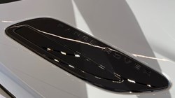 LAND ROVER RANGE ROVER VELAR 2.0 D200 MHEV Dynamic SE 5dr Auto 4806875