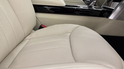 LAND ROVER RANGE ROVER 3.0 P460e Edition 4dr Auto 4868073