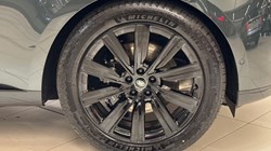 LAND ROVER RANGE ROVER 3.0 P460e Edition 4dr Auto 4868056