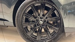 LAND ROVER RANGE ROVER 3.0 P460e Edition 4dr Auto 4868084