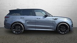LAND ROVER RANGE ROVER SPORT 3.0 D300 Dynamic SE 5dr Auto 5436889