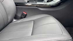LAND ROVER RANGE ROVER EVOQUE 2.0 D200 Hoxton Edition 5dr Auto 5426322