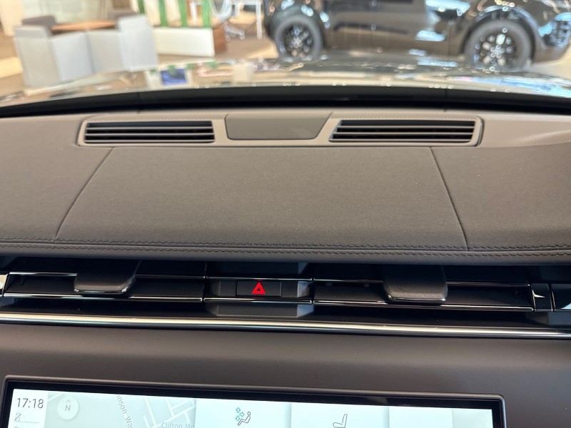  LAND ROVER RANGE ROVER SPORT 3.0 D300 Dynamic SE 5dr Auto 5291820