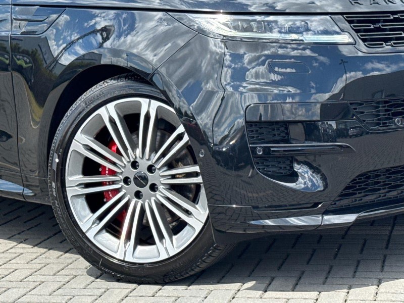  LAND ROVER RANGE ROVER SPORT 3.0 D300 Dynamic SE 5dr Auto 5557758
