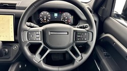 LAND ROVER DEFENDER 3.0 D250 X-Dynamic HSE 90 3dr Auto 5295231