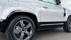 LAND ROVER DEFENDER 3.0 D250 X-Dynamic HSE 90 3dr Auto 5295256