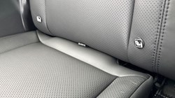 LAND ROVER DEFENDER 3.0 D250 X-Dynamic HSE 90 3dr Auto 5295248