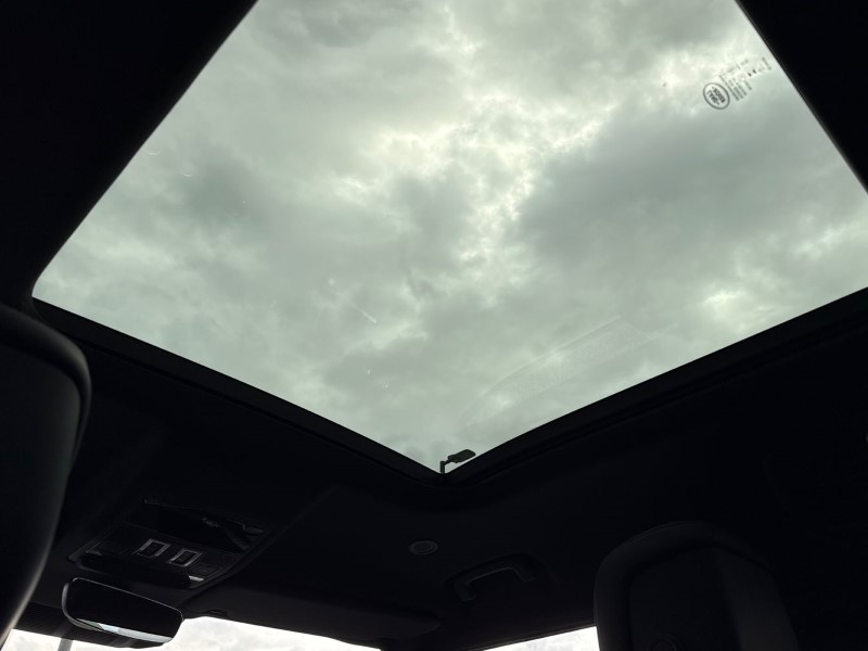  LAND ROVER DEFENDER 3.0 D250 X-Dynamic HSE 90 3dr Auto 5295237