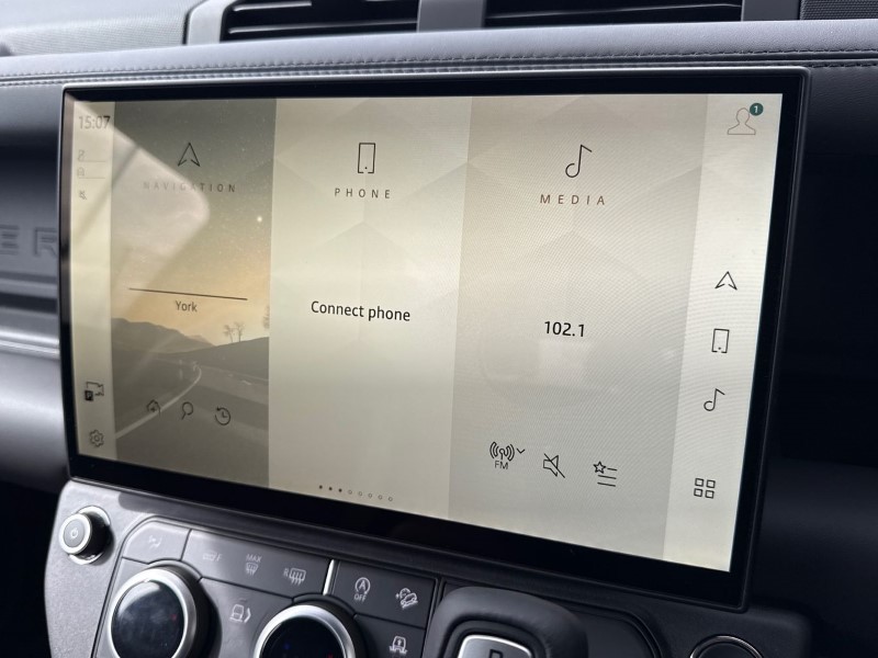  LAND ROVER DEFENDER 3.0 D250 X-Dynamic HSE 90 3dr Auto 5295245