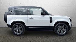 LAND ROVER DEFENDER 3.0 D250 X-Dynamic HSE 90 3dr Auto 5295221