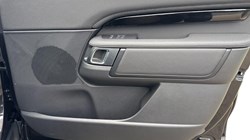 LAND ROVER DISCOVERY 3.0 D350 S 5dr Auto 5040512